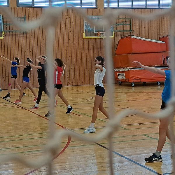 Würfe hinter dem Sicherheitsnetz