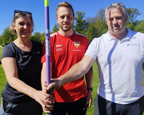 Ein junger Speerwerfer und sein Olympiatraum