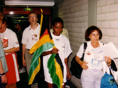 Es war nicht einfach, die schnelle und eilige Merlene Ottey irgendwo zur Terminfestlegung einzufangen…