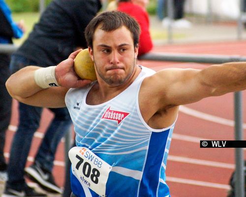 Tizian Lauria stößt 21,15 Meter