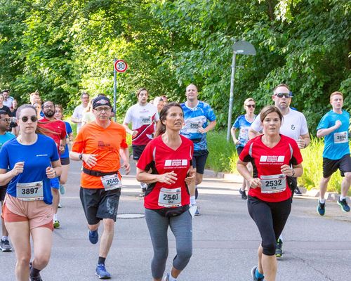 Countdown läuft – EM-Helden engagieren sich beim „Tag des Laufens“